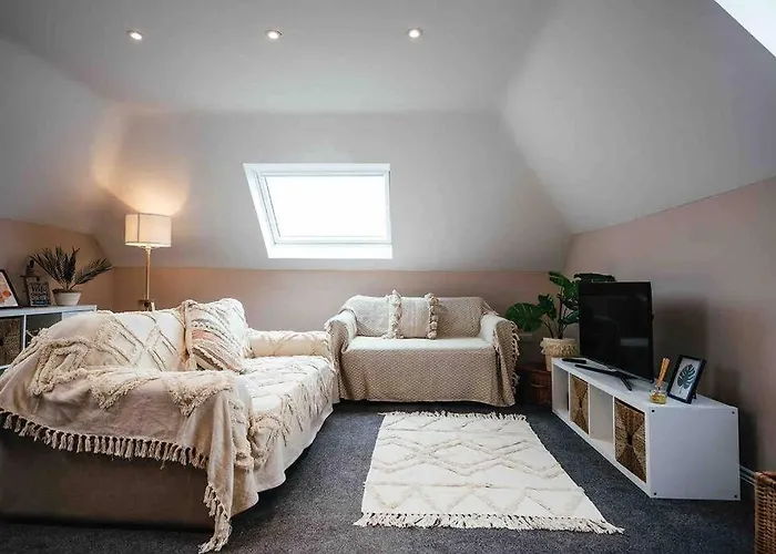 Boho Loft In Somerset - Private Parking
